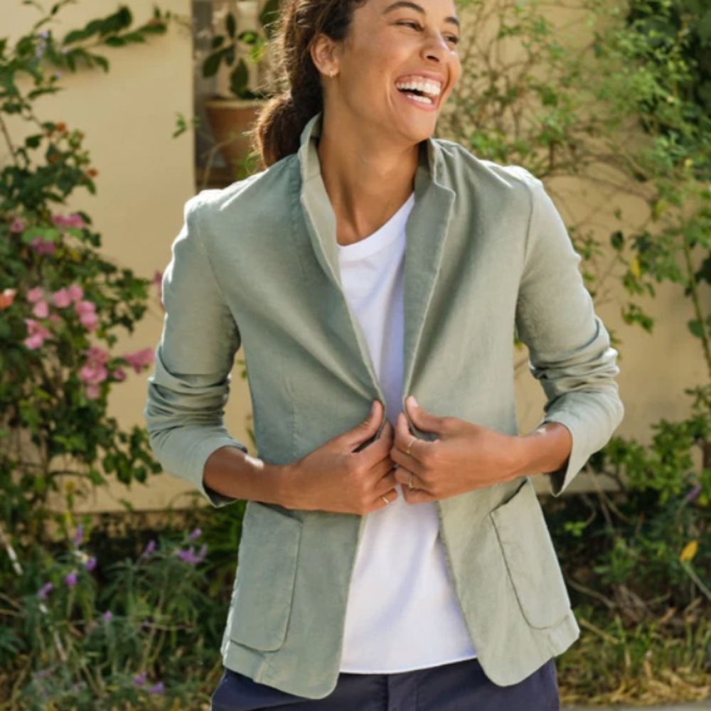 FRANK AND EILEEN Green Sage Tailored Blazer